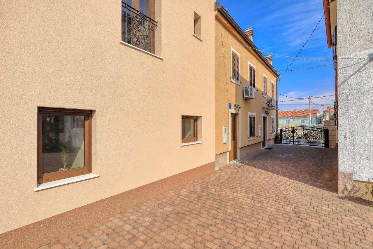 Apartment Simeone Zadar Exterior photo